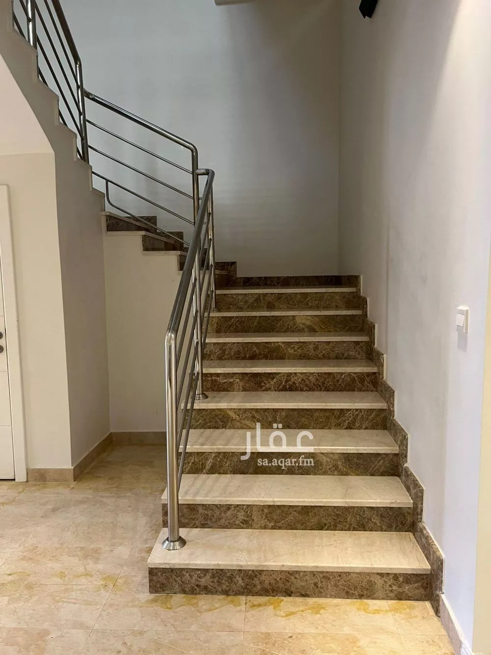 6 bedroom villa in Al Rimal 7