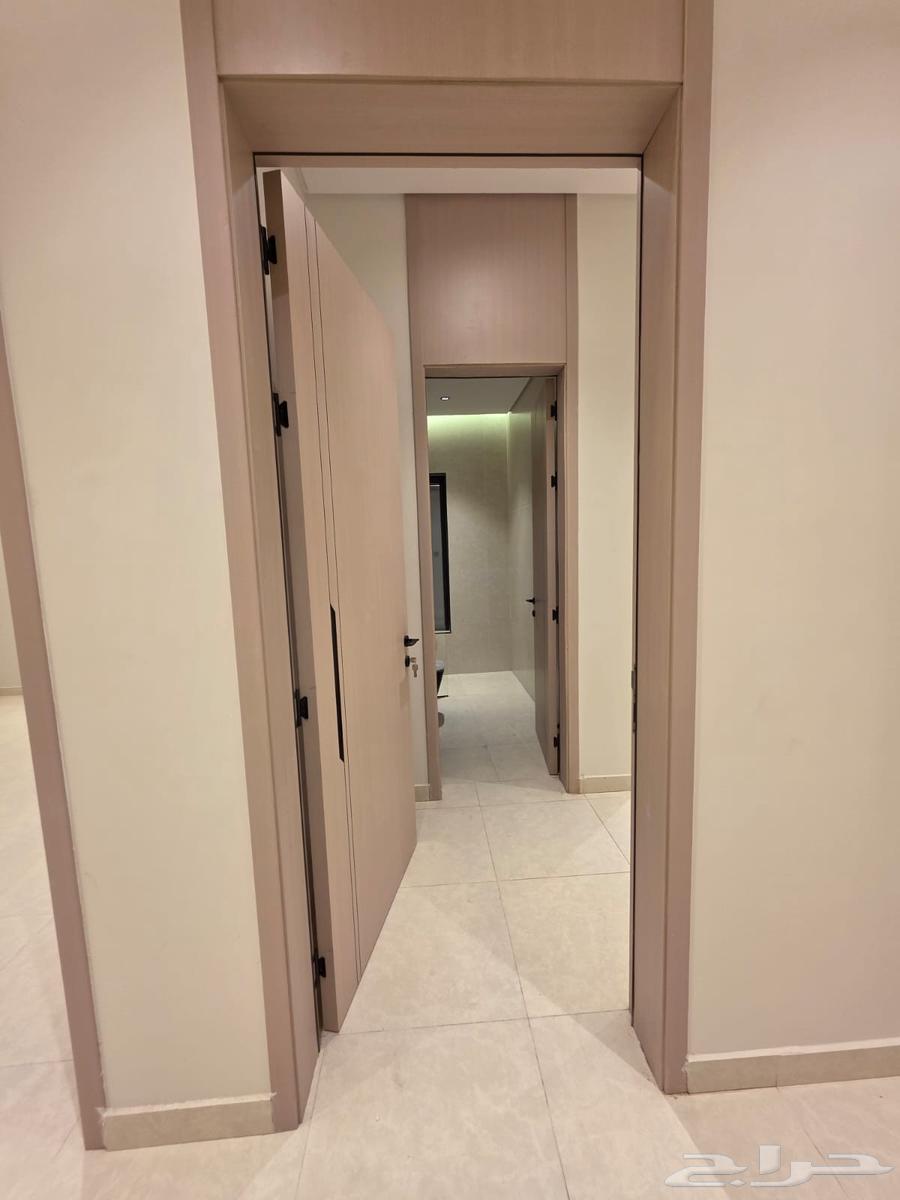 شقة 3 غرف في النزهة 7