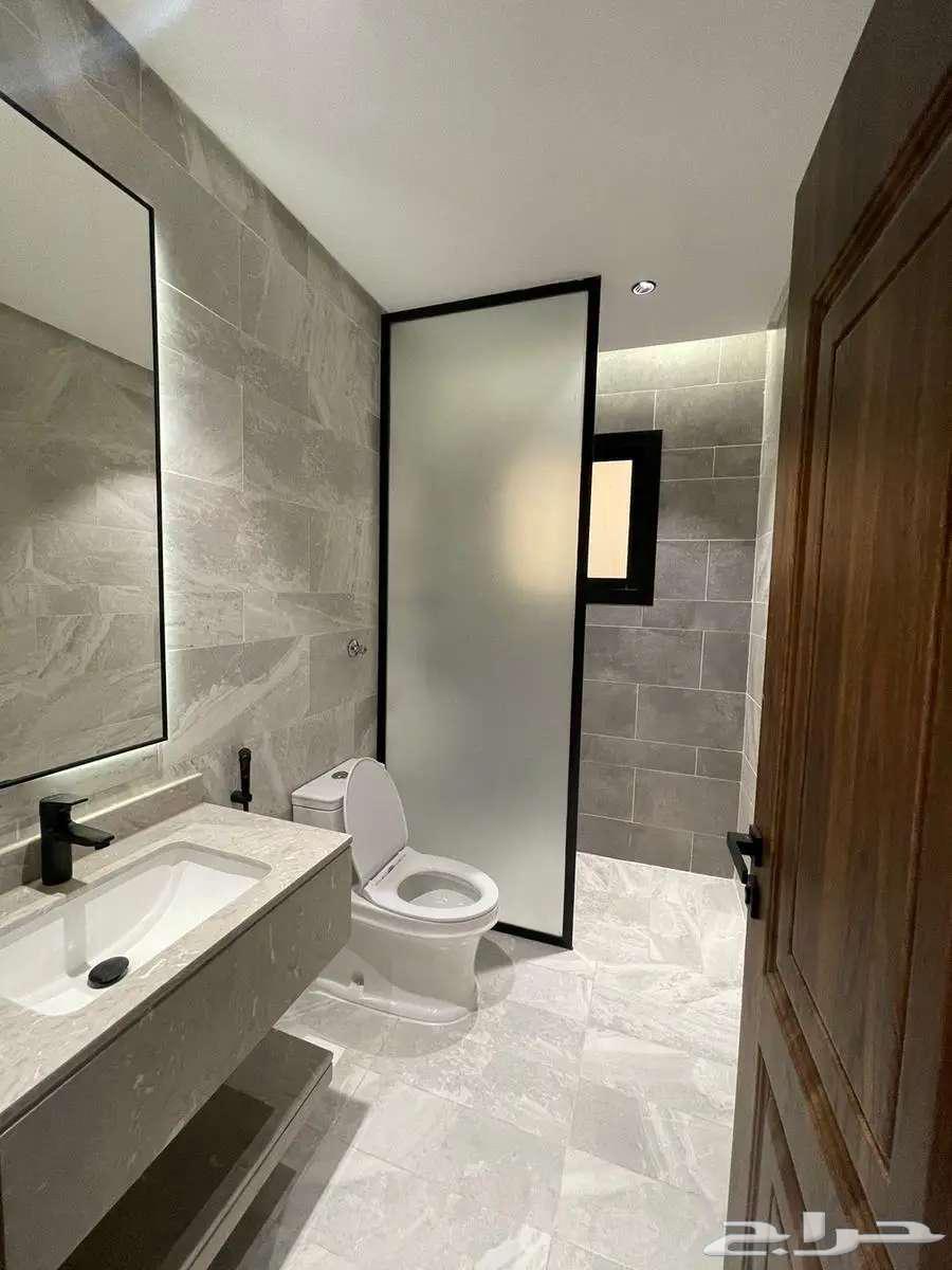 6 bedroom apartment in Al Salamah 11