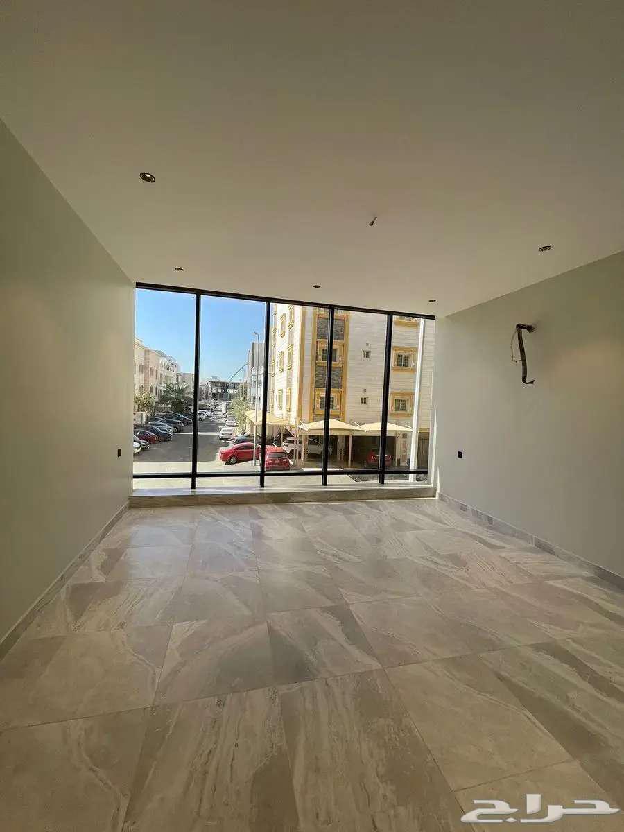 6 bedroom apartment in Al Salamah 14