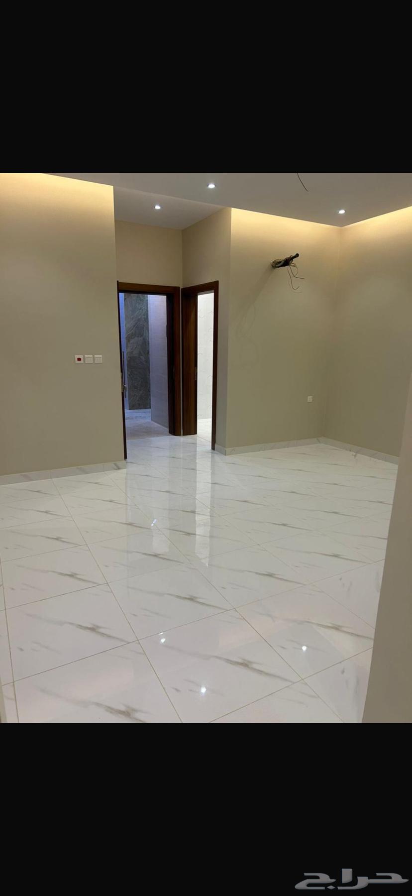 شقة 5 غرف في الرياض 7