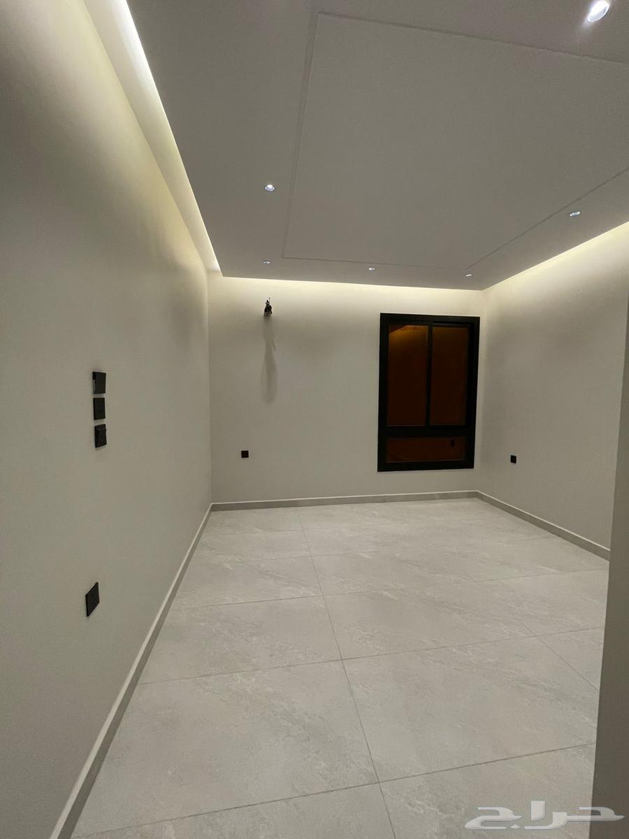 3 bedroom apartment in Al Rabwa 4