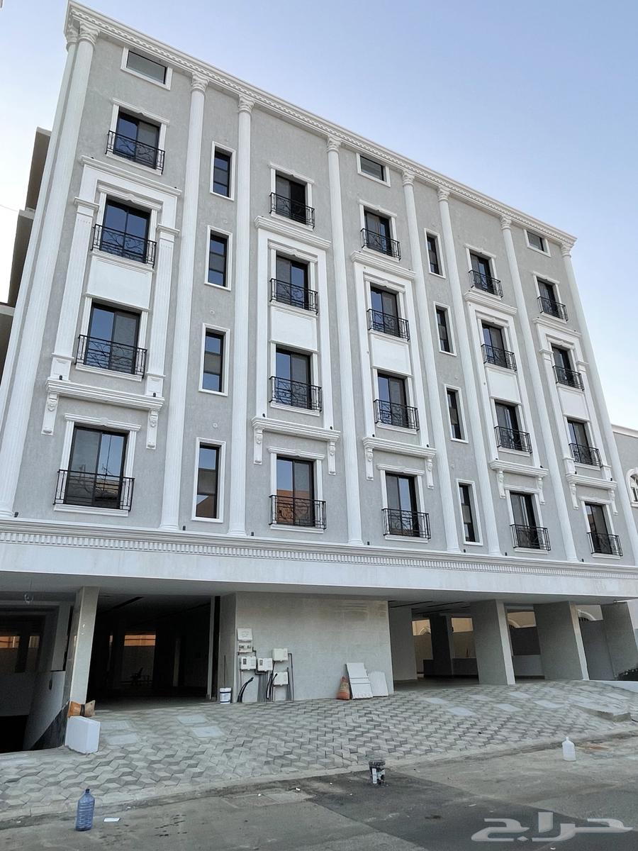 3 bedroom apartment in Al Rabwa 10