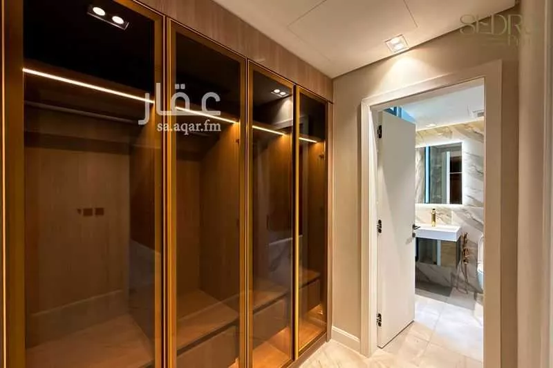 4 bedroom villa in Riyadh 6