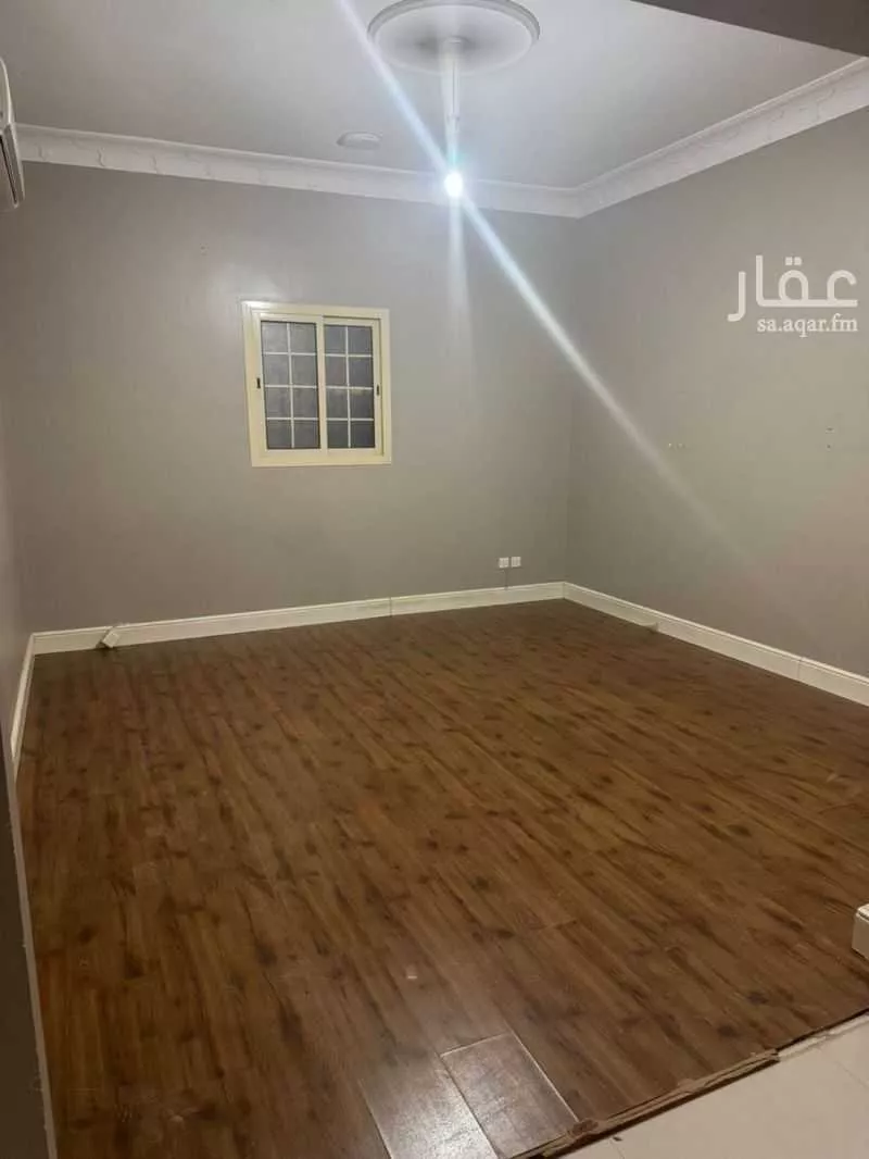 شقة 3 غرف في إشبيلية 6