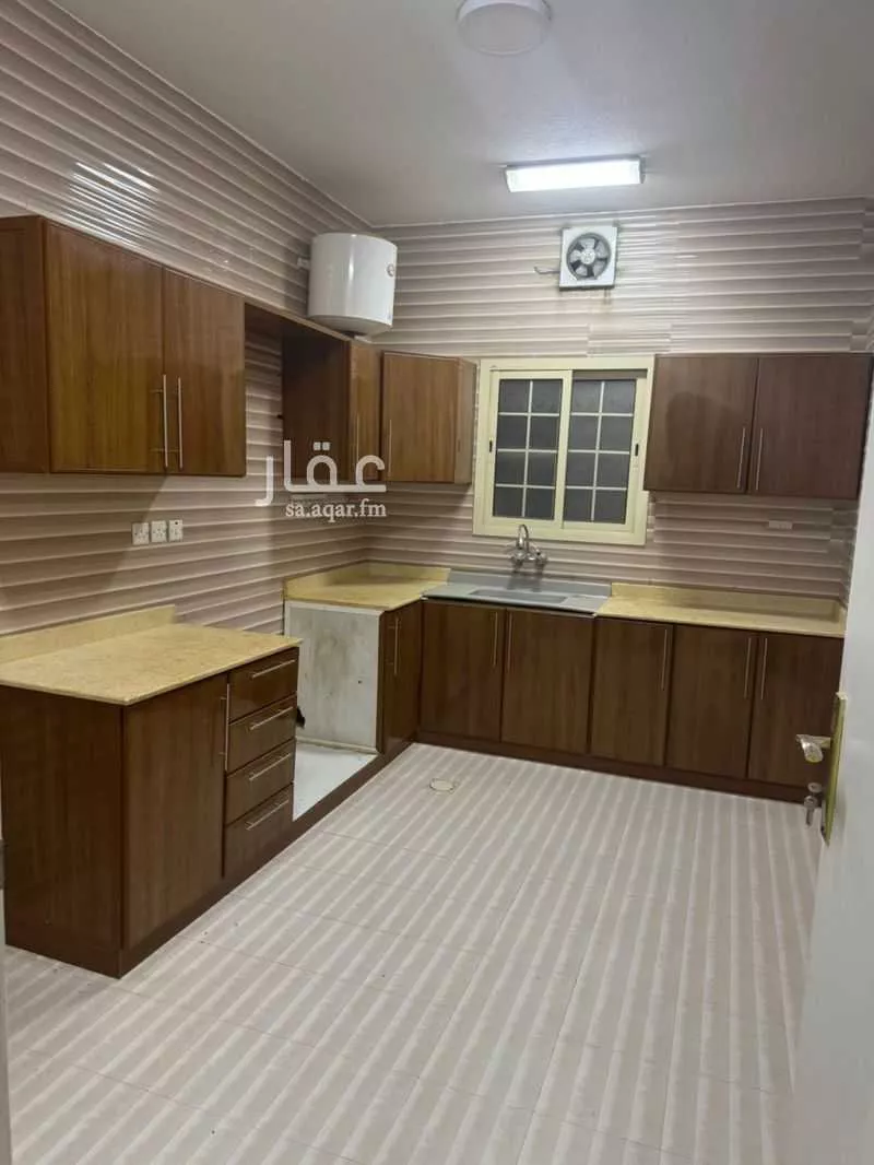 شقة 3 غرف في إشبيلية 8