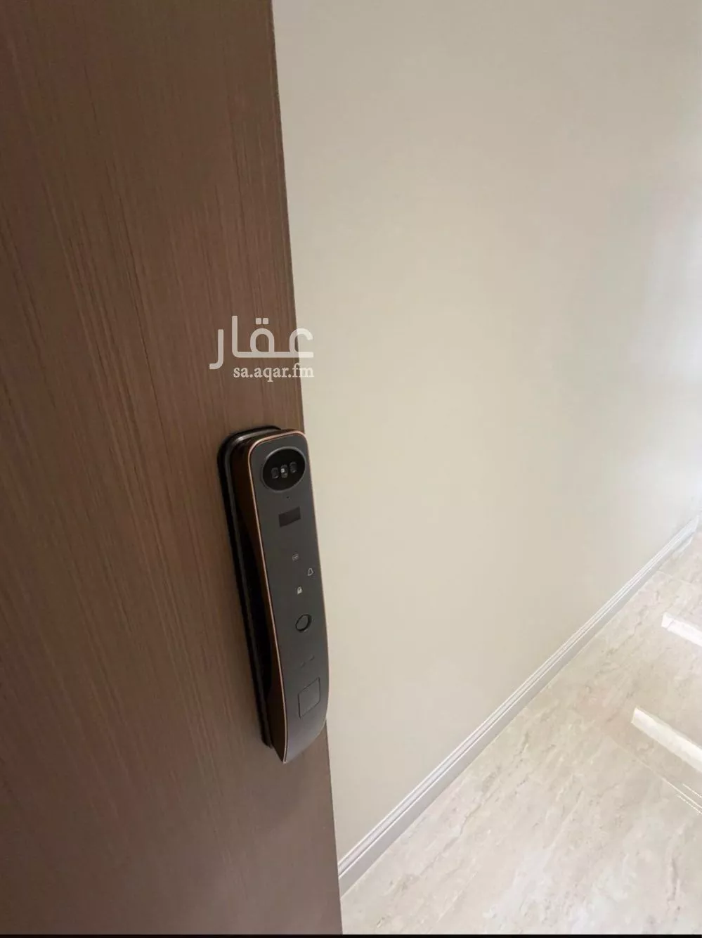 فيلا 6 غرف في النرجس 12