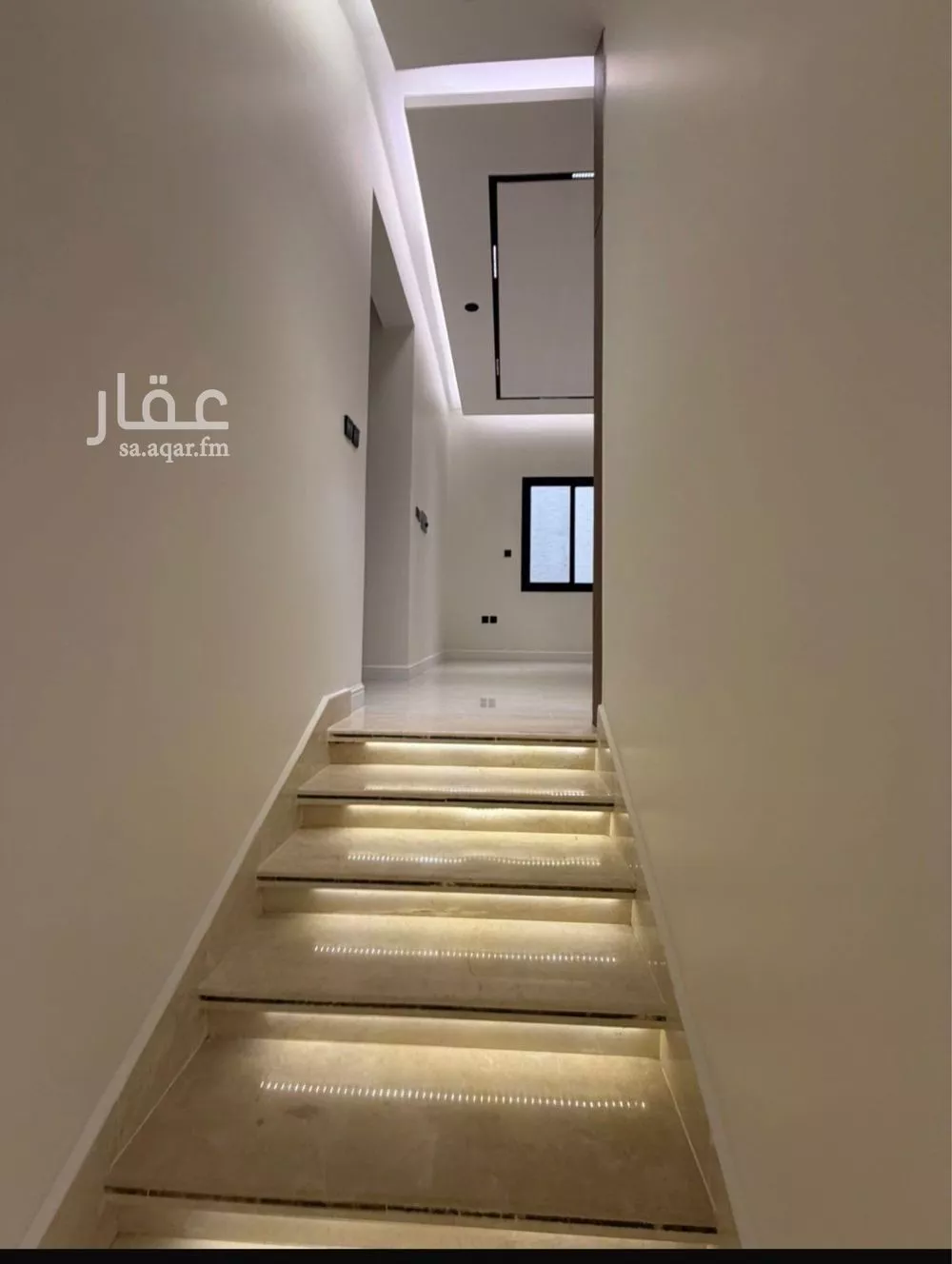 فيلا 6 غرف في النرجس 10