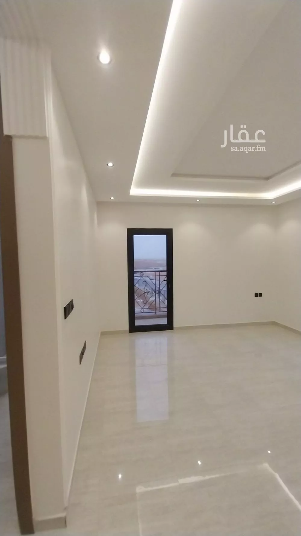 فيلا 8 غرف في الرمال 13