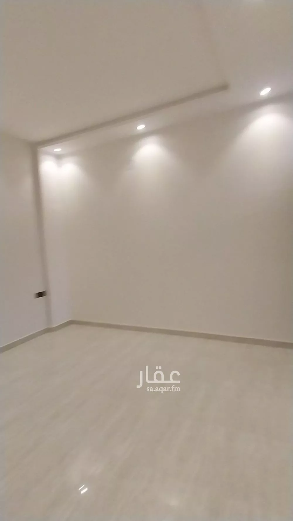 فيلا 8 غرف في الرمال 3