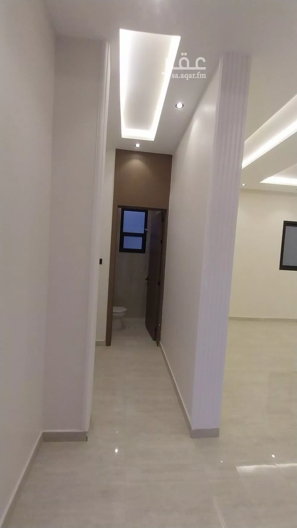 فيلا 8 غرف في الرمال 9