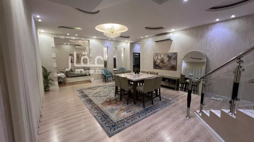 فيلا 8 غرف في العارض 14