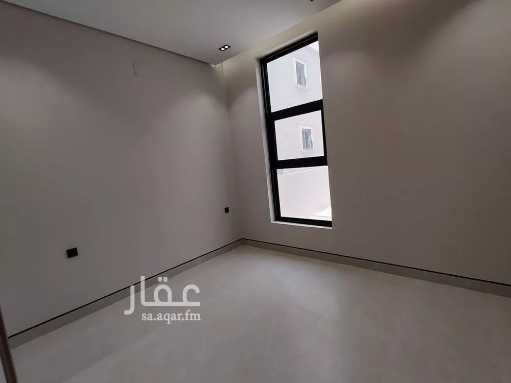 5 bedroom villa in Al Rimal 11