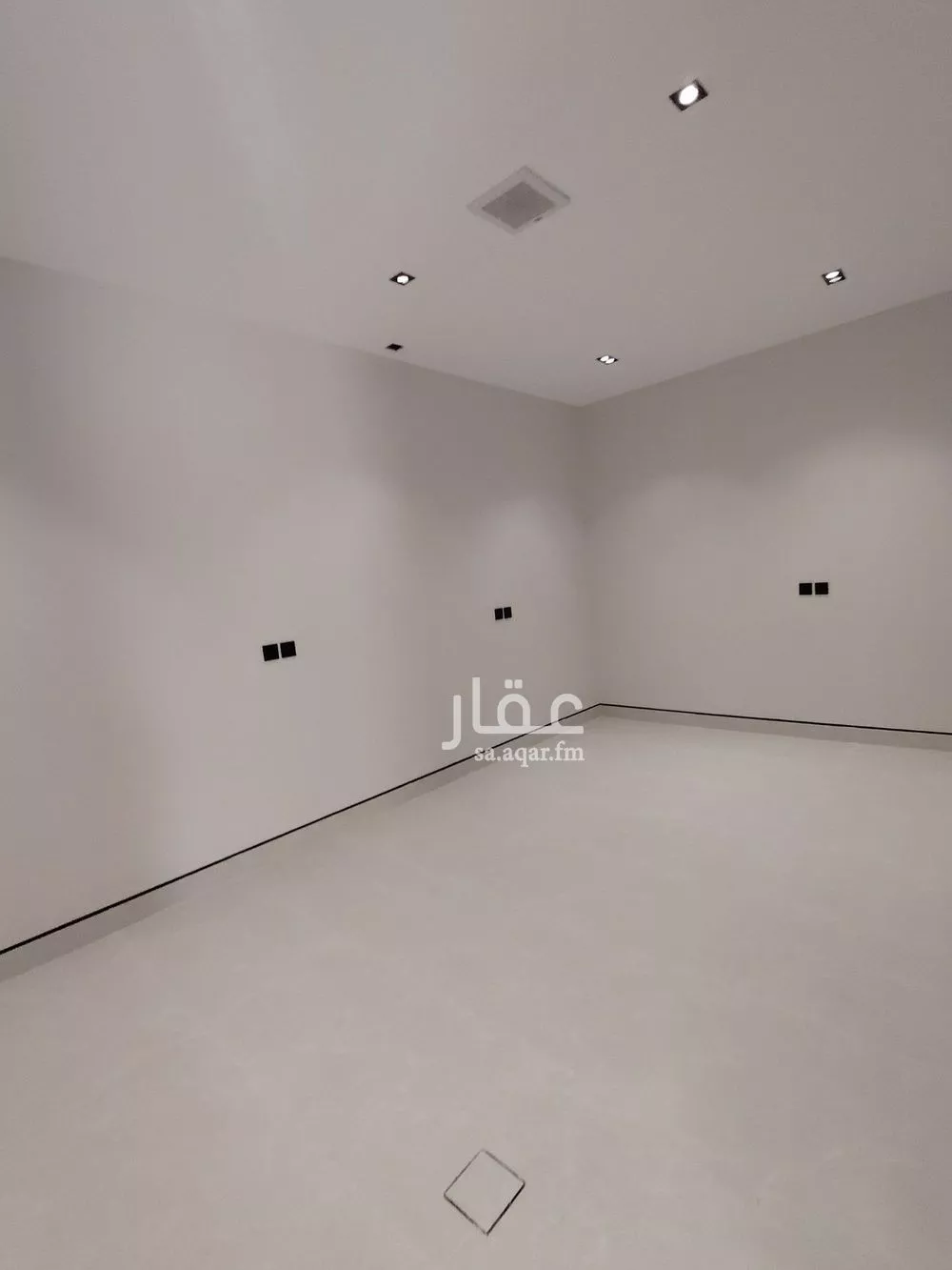 5 bedroom villa in Al Rimal 5