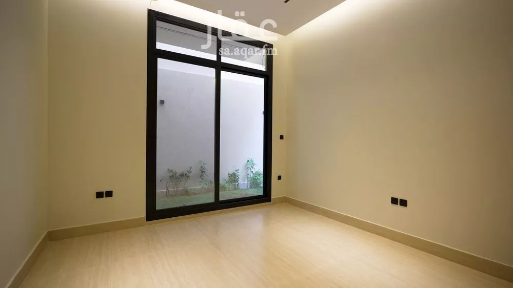 4 bedroom villa in Al Qairawan 6