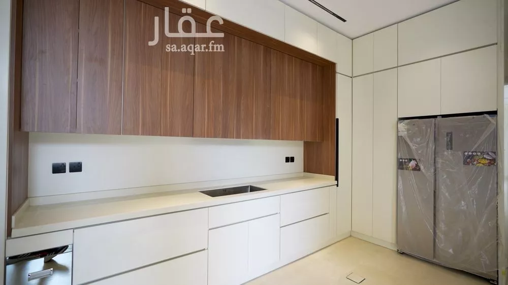 4 bedroom villa in Al Qairawan 8