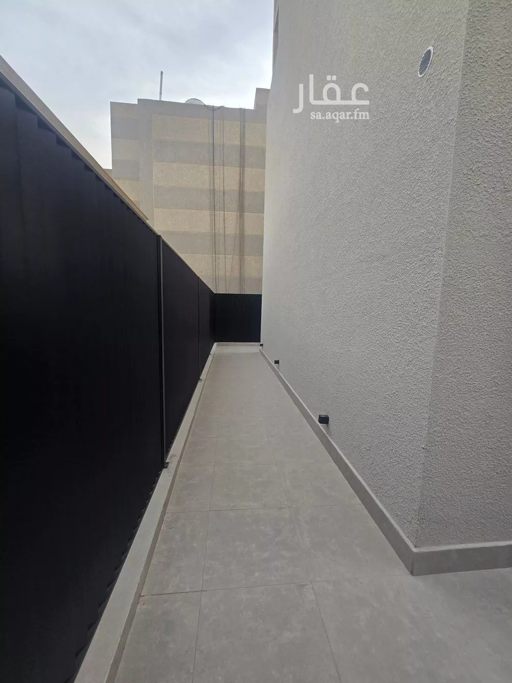 فيلا 5 غرف في النخيل 22