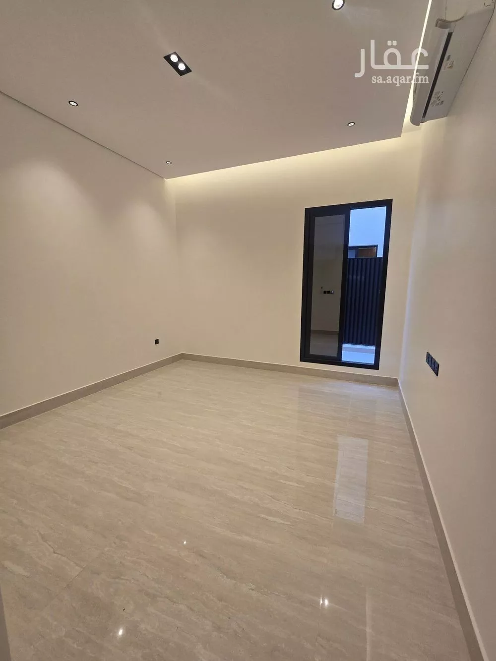 فيلا 5 غرف في النخيل 26