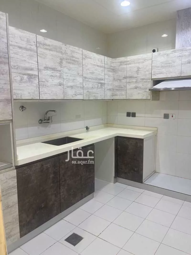 شقة 4 غرف في ظهرة لبن 12