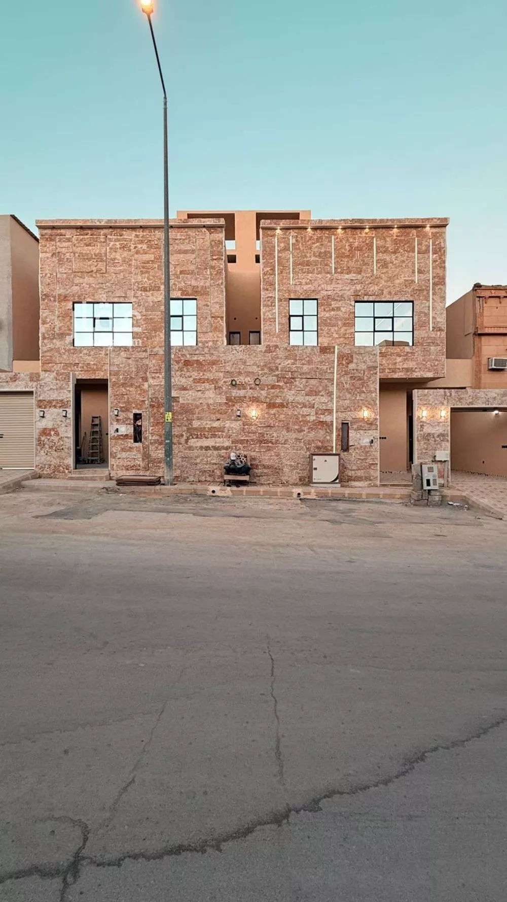 فيلا 5 غرف في العريجاء الغربية 8