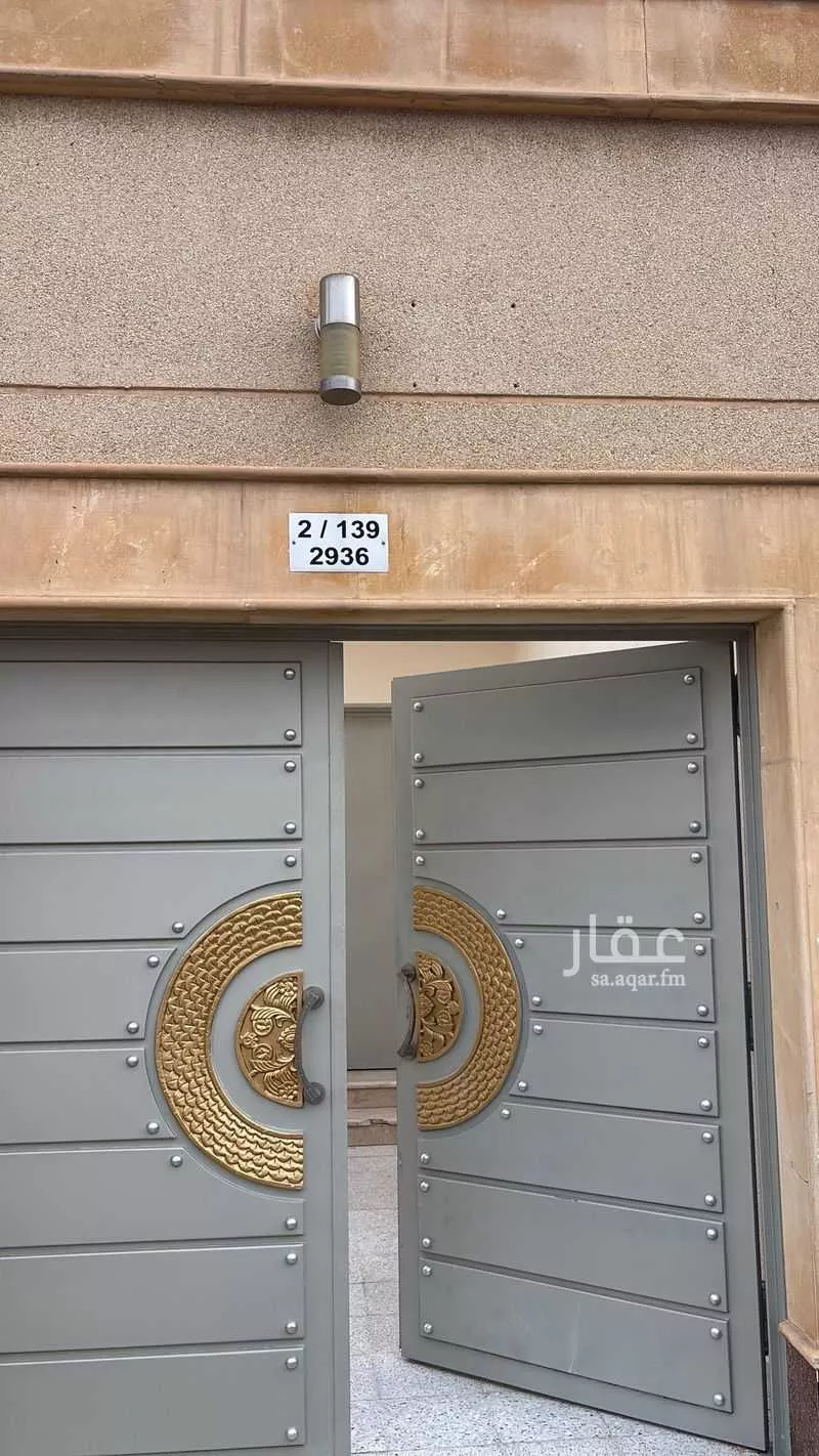 6 bedroom villa in Al Falah 5