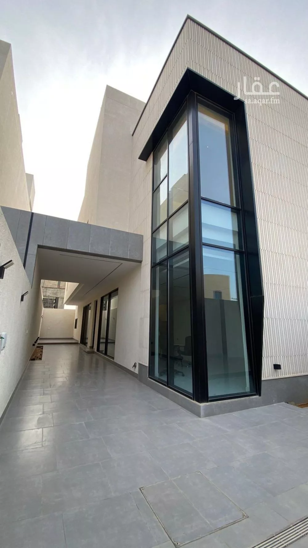 فيلا 5 غرف في العارض 3