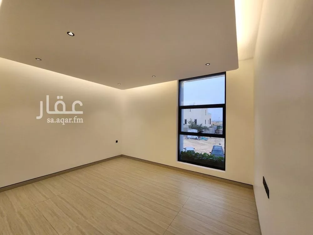 فيلا 4 غرف في العارض 14