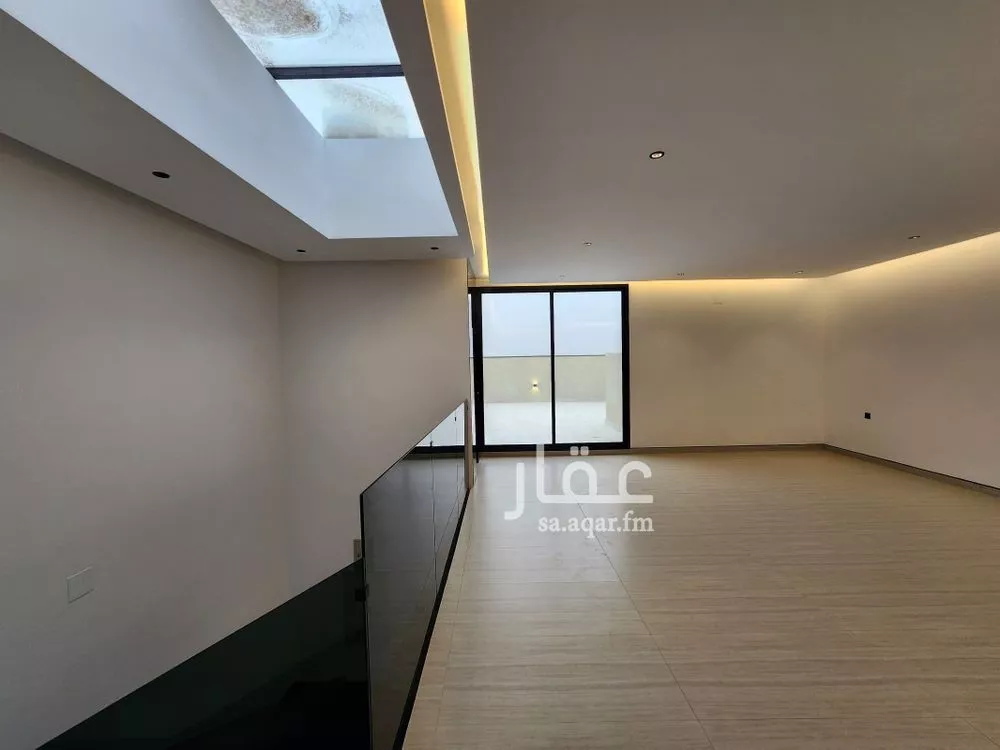 فيلا 4 غرف في العارض 17