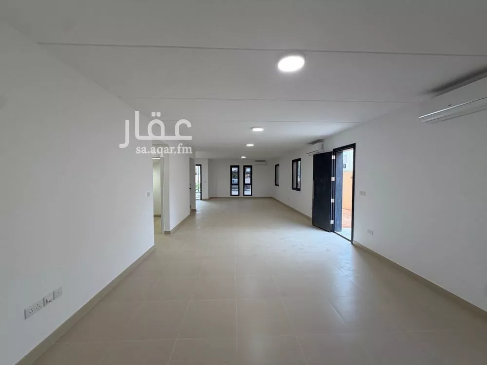 فيلا 4 غرف في المونسية 11