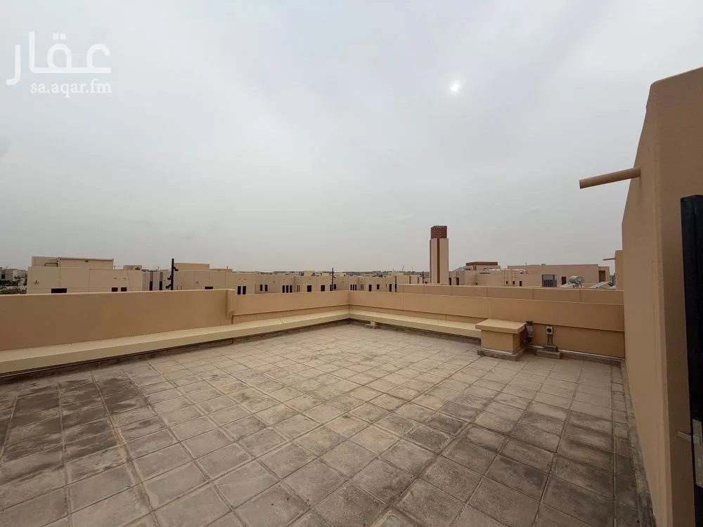 فيلا 4 غرف في المونسية 23