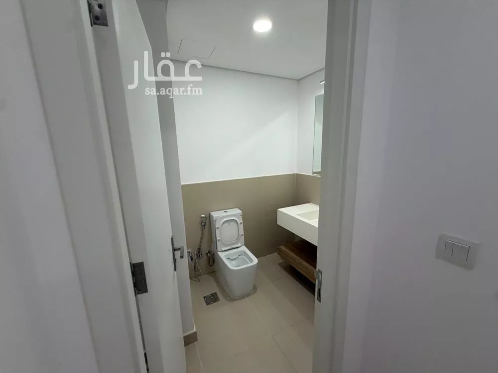 فيلا 4 غرف في المونسية 24