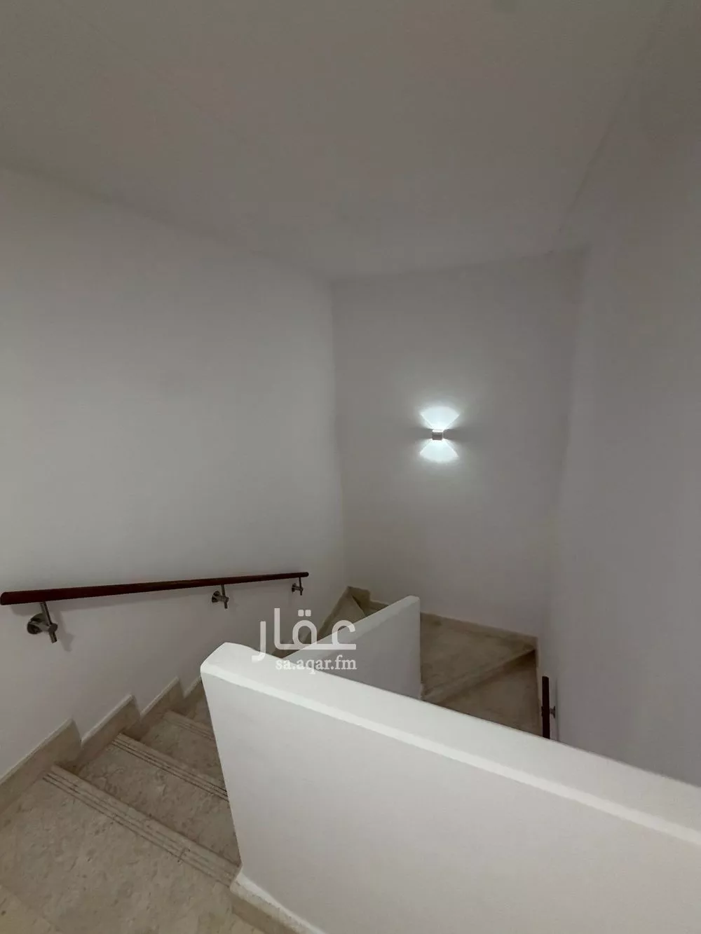 فيلا 4 غرف في المونسية 27