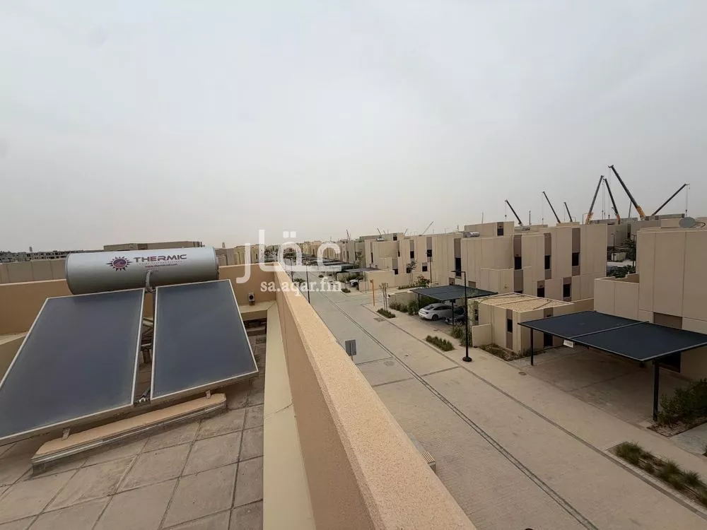 فيلا 4 غرف في المونسية 7