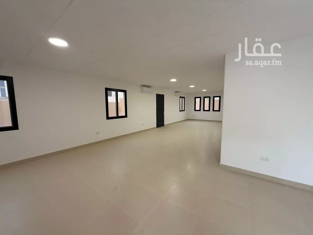 فيلا 4 غرف في المونسية 10