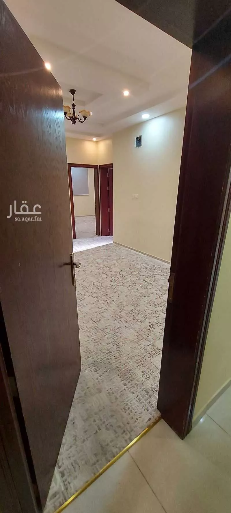 شقة 4 غرف في الفرسان 10