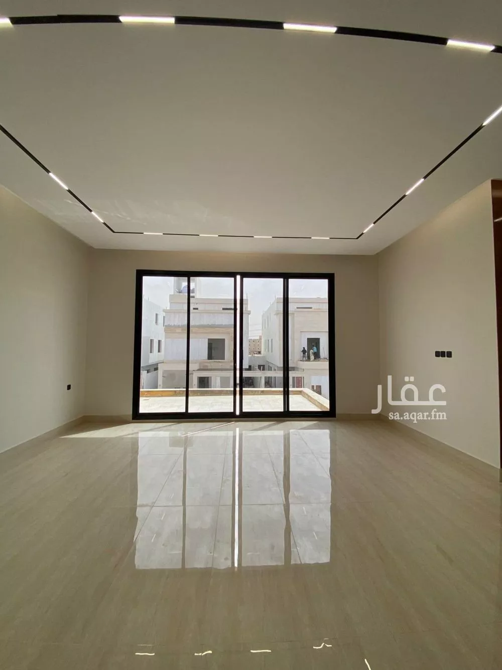 فيلا 5 غرف في الرمال 14