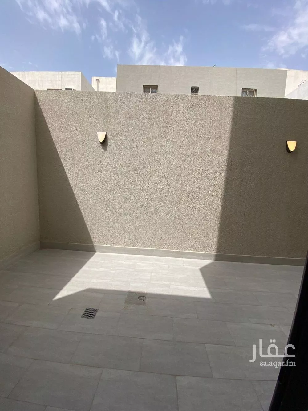 فيلا 5 غرف في الرمال 22