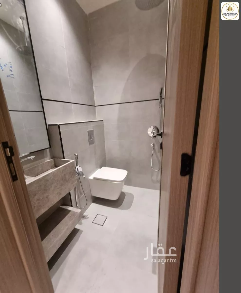 شقة 6 غرف في المعيزلة 3