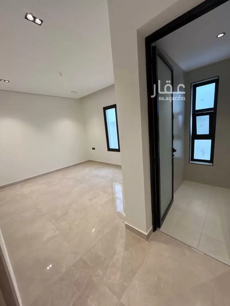 شقة 6 غرف في الجامعيين 15