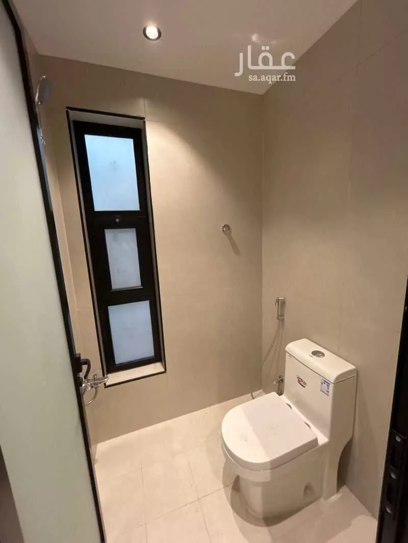 شقة 6 غرف في الجامعيين 4