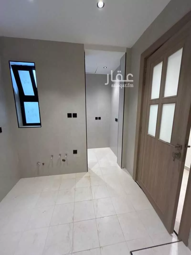 شقة 6 غرف في الجامعيين 9