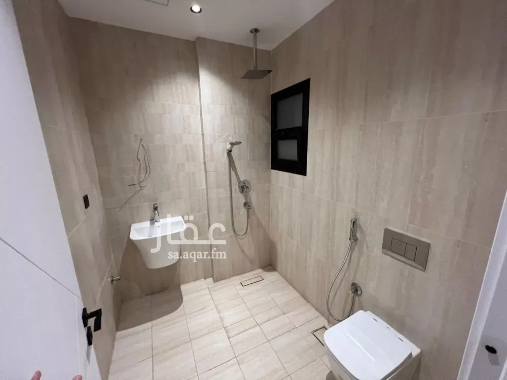 شقة 3 غرف في الرمال 5