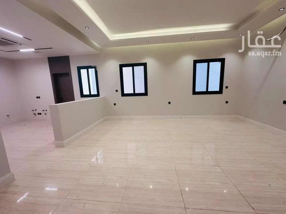 شقة 4 غرف في العارض 4