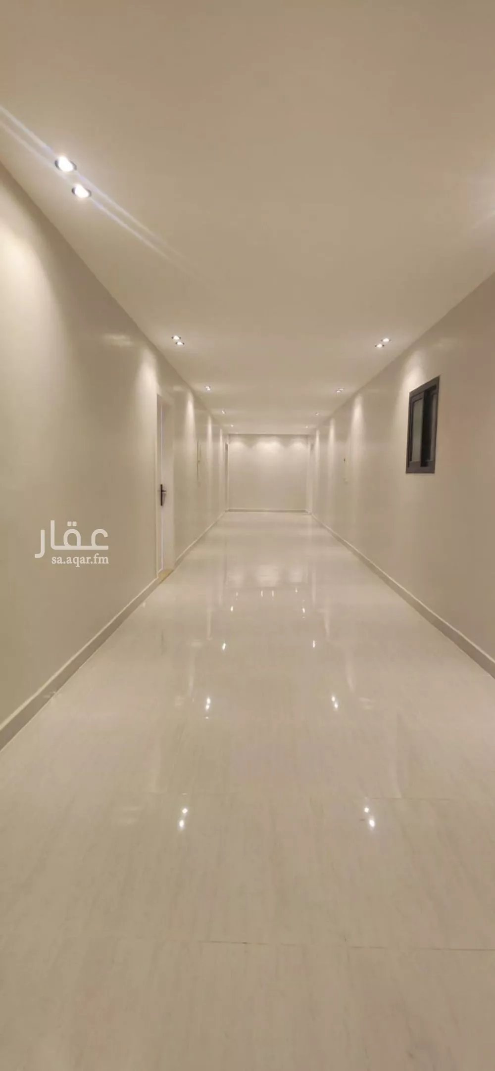 شقة 2 غرف في المربع 18