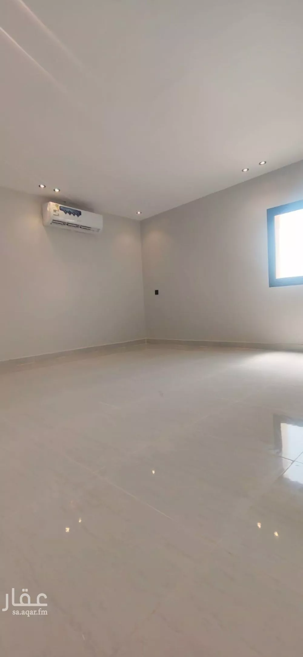 شقة 2 غرف في المربع 6