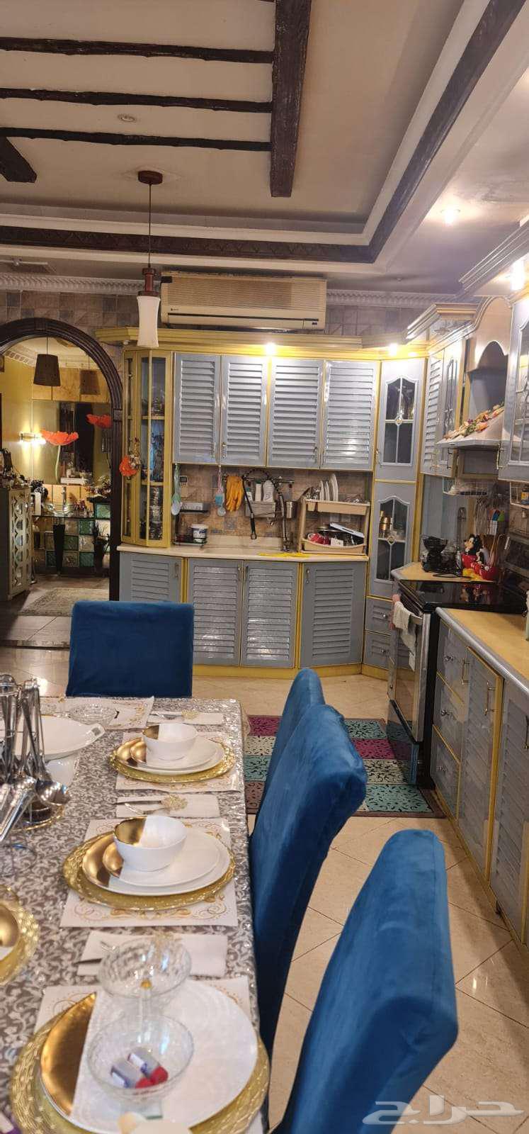 فيلا 10 غرف في الكورنيش 27