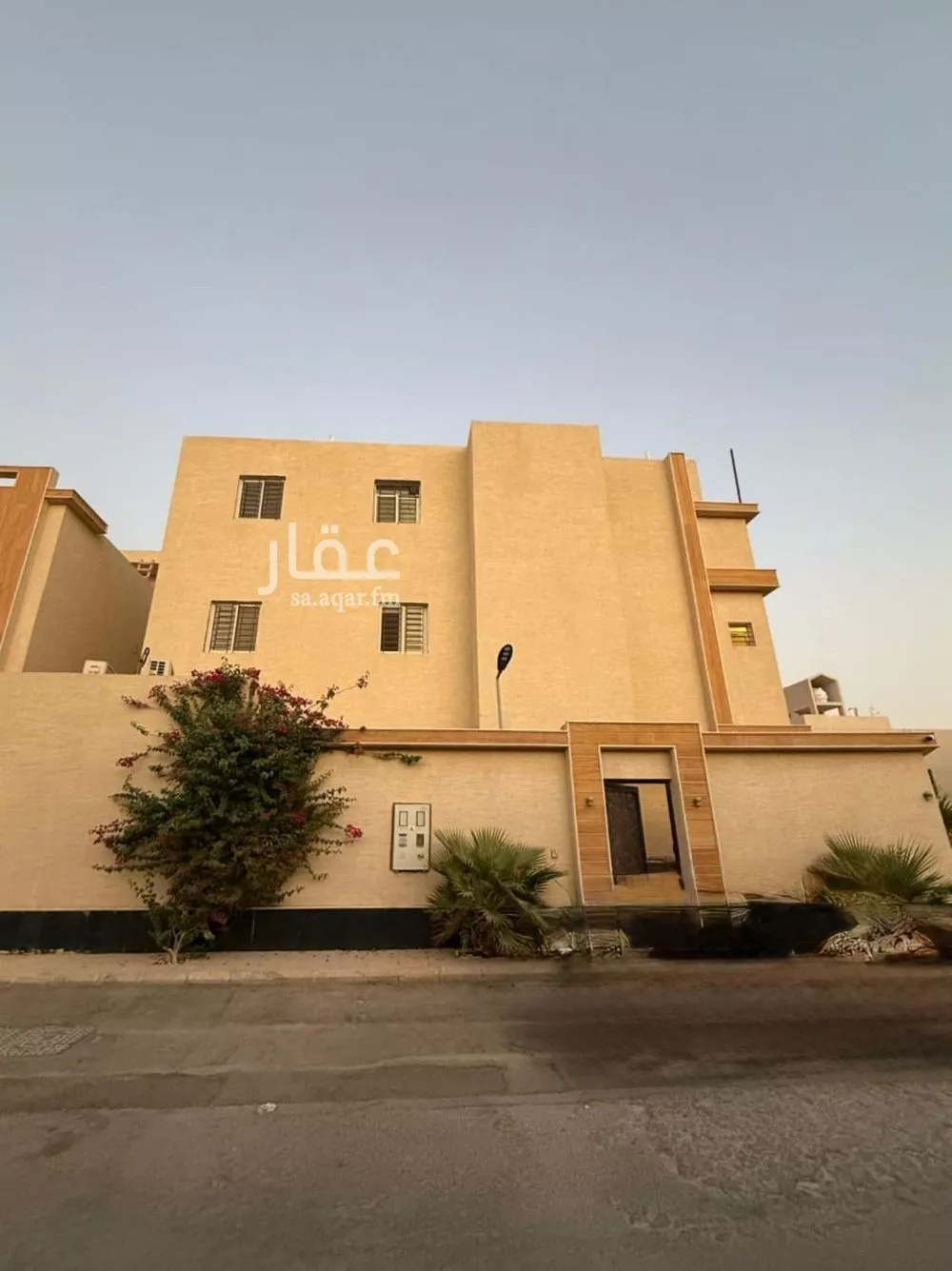 فيلا 6 غرف في بدر 9