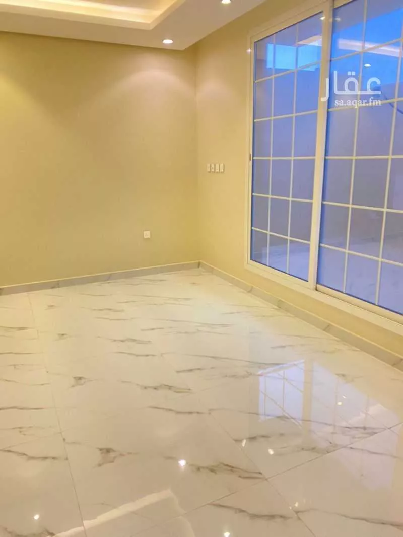 فيلا 9 غرف في الأمل 18