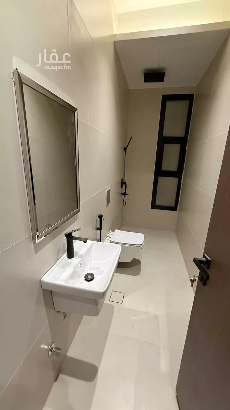 4 bedroom villa in Al Aridh 13