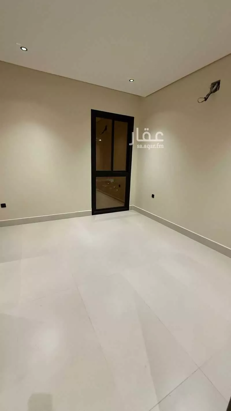 4 bedroom villa in Al Aridh 14